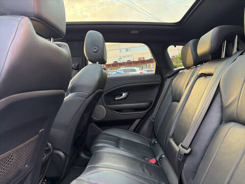 2017 Land Rover Range Rover Evoque SE Premium