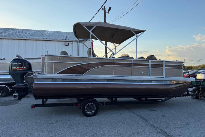 2020 Bennington 21 SF