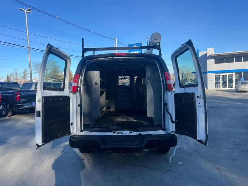 2024 Chevrolet Express 3500