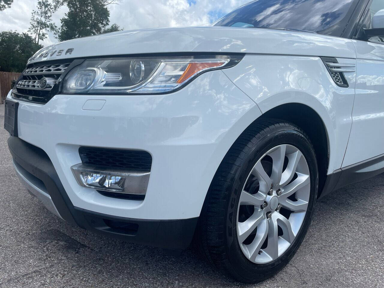 2016 Land Rover Range Rover Sport for sale at QUALITY PREOWNED AUTO in Houston, TX