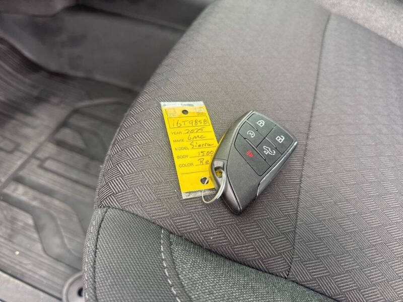 2025 GMC Sierra 1500