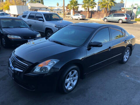 2008 Nissan Altima for sale at Lifetime Motors AUTO in Sacramento CA