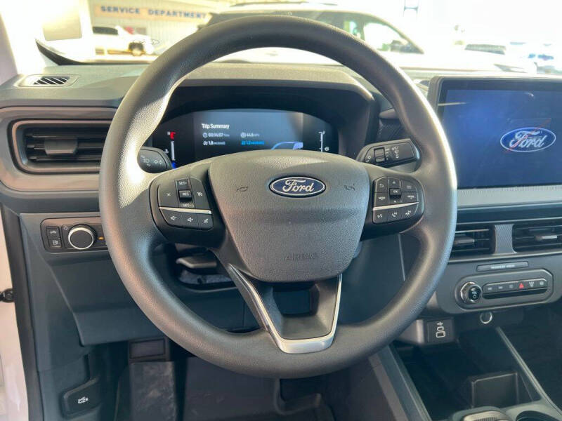 2025 Ford Maverick XL