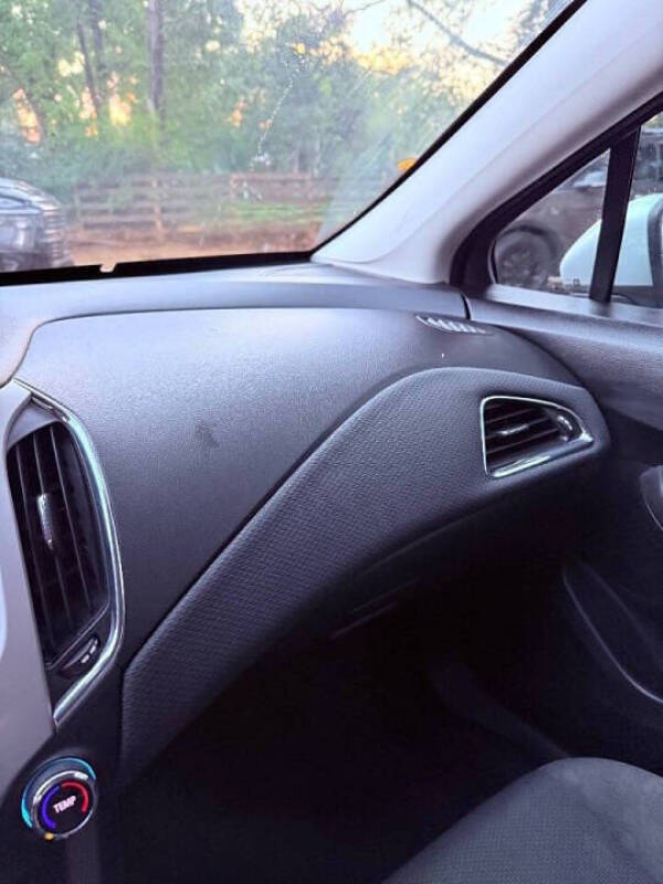 2018 Chevrolet Cruze LS Auto