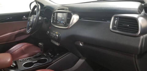 2017 Kia Sorento SX Limited V6