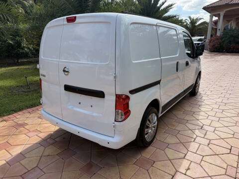 2020 Nissan NV200 SV