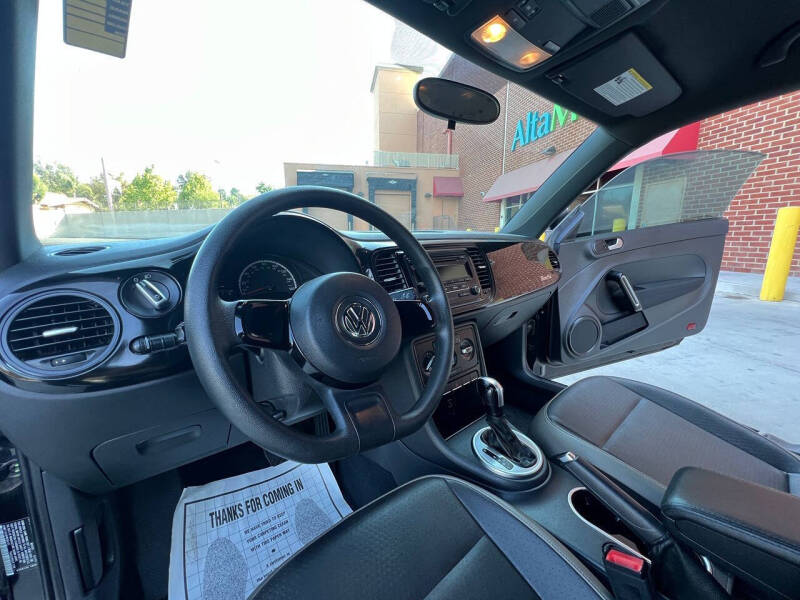 2015 Volkswagen Beetle 1.8T Classic PZEV