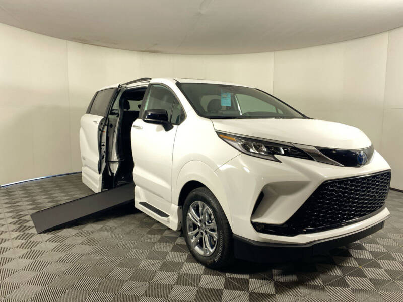 2023 Toyota Sienna for sale at AMS Vans in Tucker GA