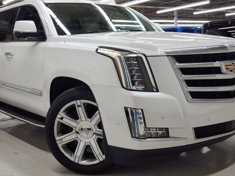 2020 Cadillac Escalade ESV Premium Luxury