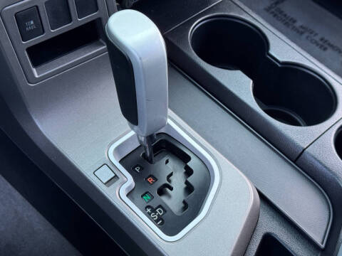 2010 Toyota Sequoia Limited