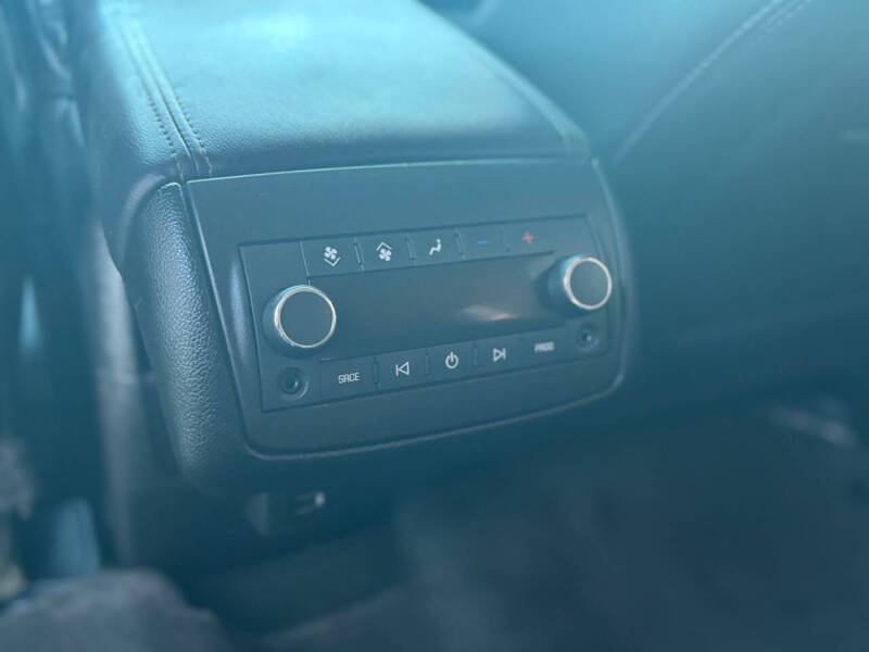 2017 GMC Acadia Limited