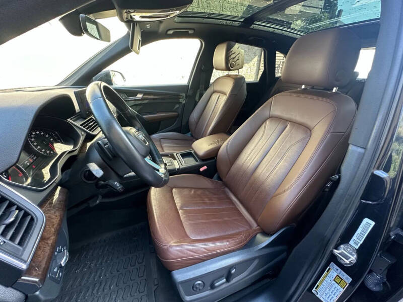 2019 Audi Q5 quattro Premium 45 TFSI