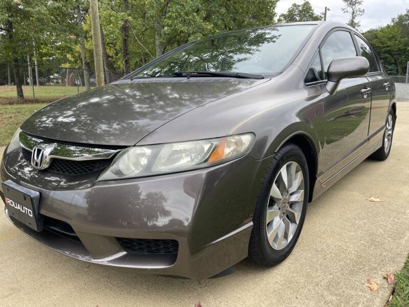 2010 Honda Civic for sale at Luxury Auto Sales LLC in High Point NC