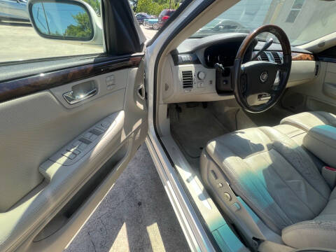 2011 Cadillac DTS Premium Collection