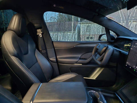 2022 Tesla Model X Plaid