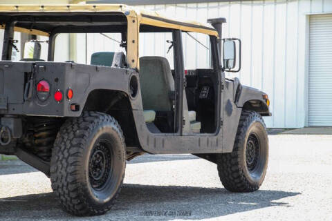 2014 AM General Hummer