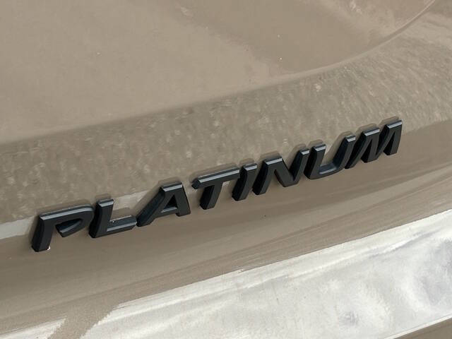 2024 Nissan Pathfinder 16