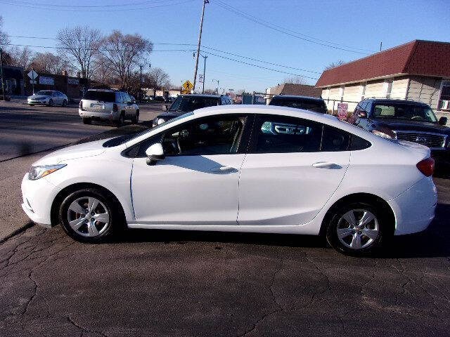 2017 Chevrolet Cruze LS Auto