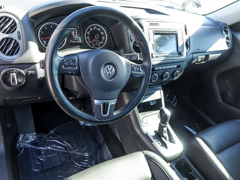 2017 Volkswagen Tiguan 2.0T Wolfsburg Edition