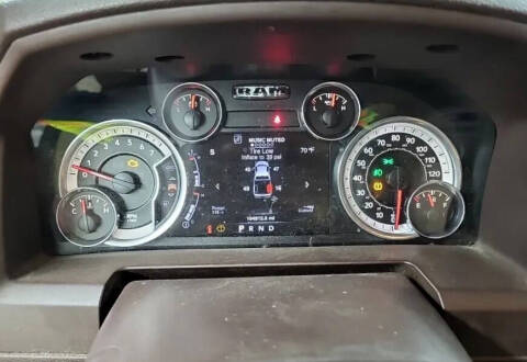 2016 RAM 1500 SLT