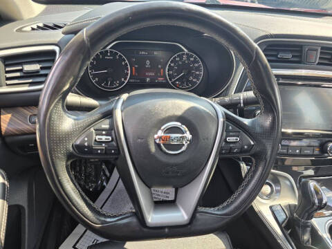 2017 Nissan Maxima Platinum