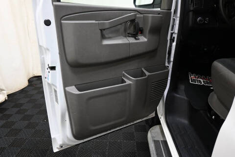 2023 Chevrolet Express 2500