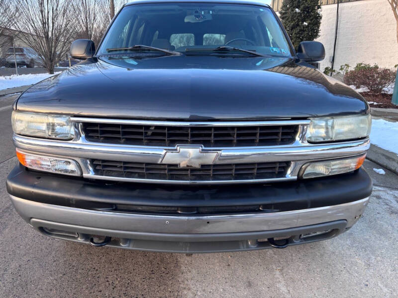 2004 Chevrolet Suburban 1500 LT