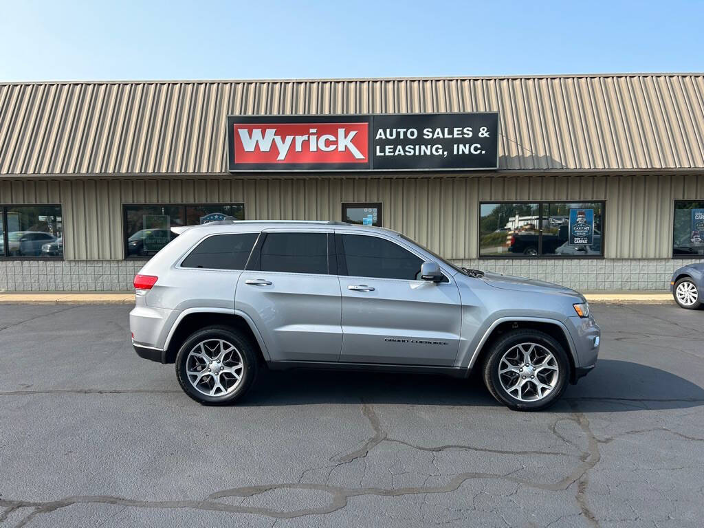 2018 Jeep Grand Cherokee for sale at Wyrick Auto Sales & Leasing Inc in Holland, MI