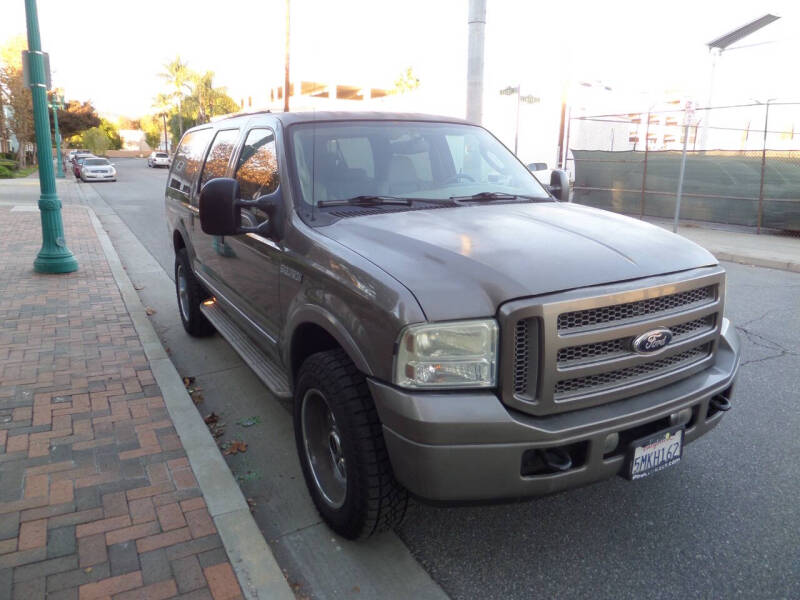 2005 Ford Excursion Limited