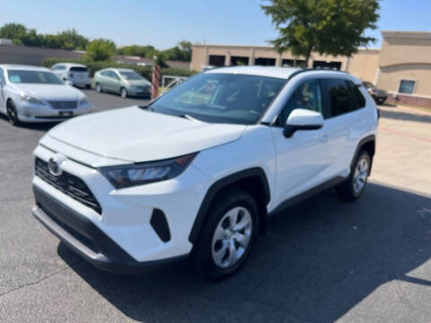 2019 Toyota RAV4 for sale at Texas Giants Automotive in Mansfield TX