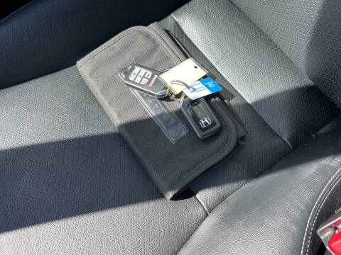 2016 Honda Accord EX-L w/Navi w/Honda Sensing