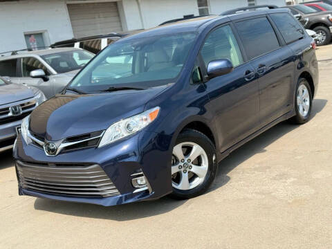 2020 Toyota Sienna LE 8-Passenger