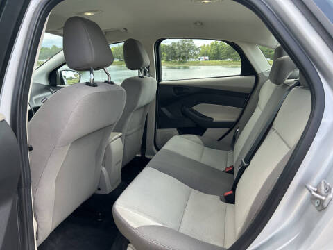 2012 Ford Focus SE