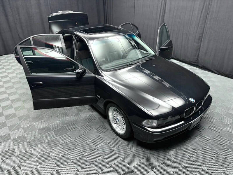 2000 BMW 5 Series 528i
