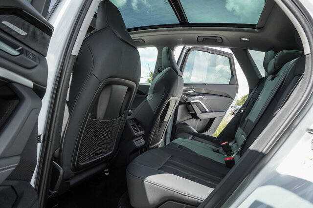 2025 Audi Q5 quattro Premium Plus TFSI