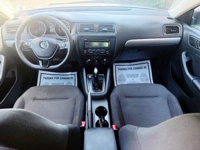 2015 Volkswagen Jetta