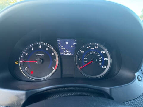 2012 Hyundai Accent SE