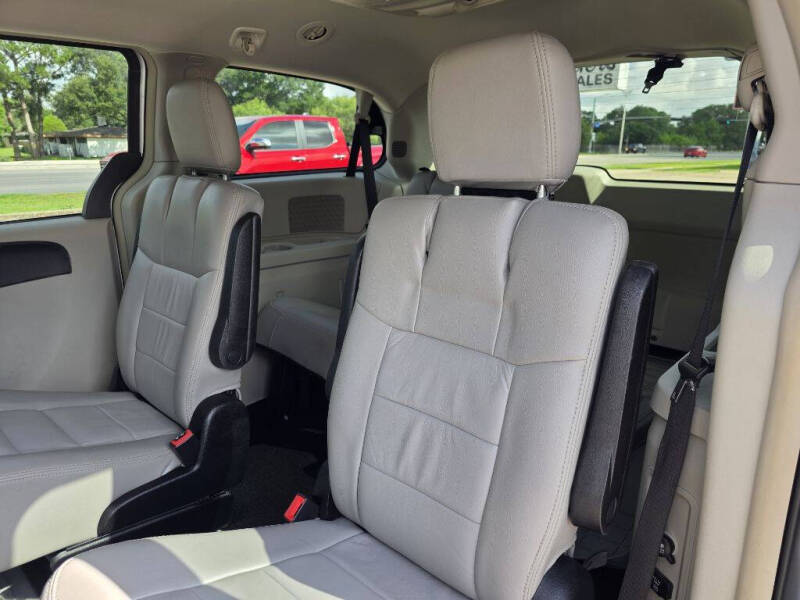 2012 Dodge Grand Caravan Crew