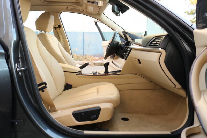 2013 BMW 3 Series 335i