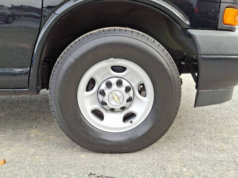 2021 Chevrolet Express LS 3500