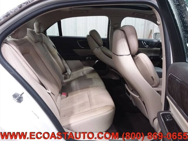 2017 Lincoln Continental Select