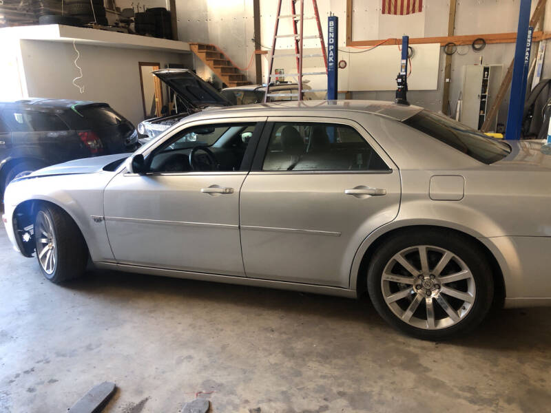 2006 Chrysler 300 SRT-8