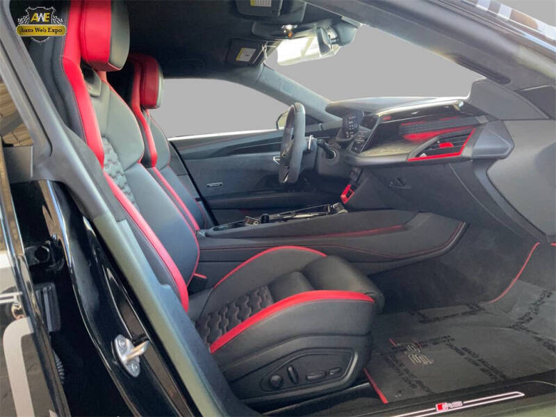 2023 Audi RS e-tron GT quattro