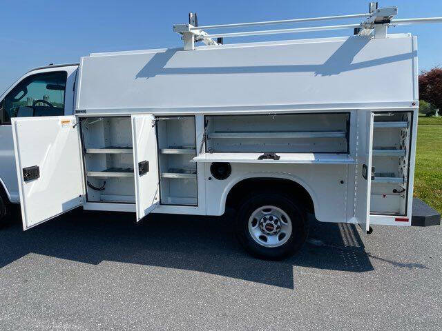 2021 GMC Savana 3500