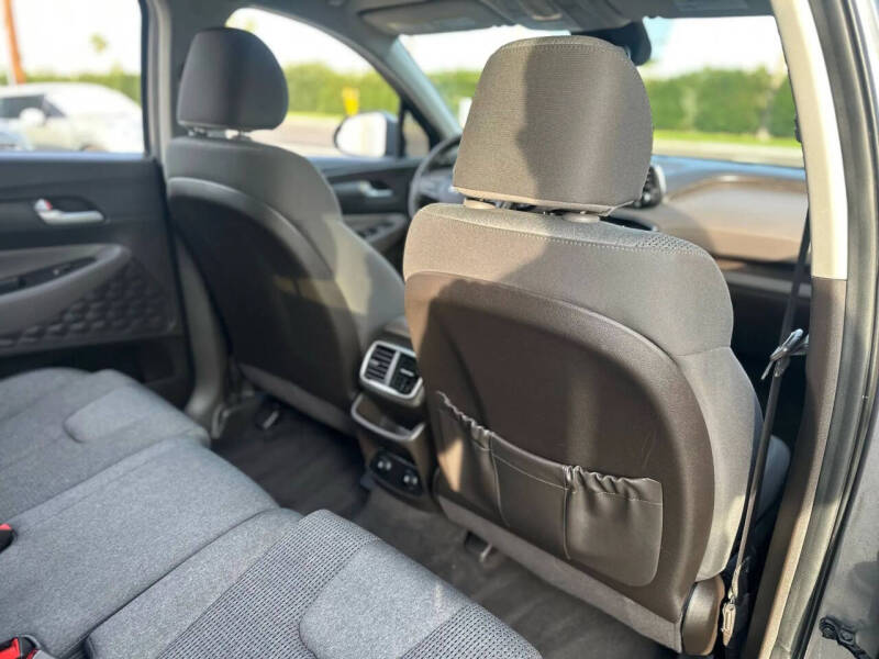 2019 Hyundai Santa Fe SE 2.4L