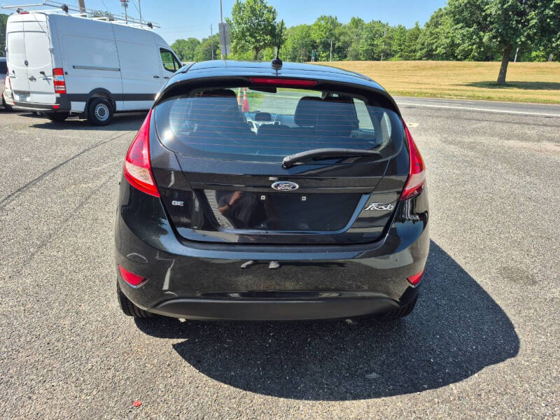 2013 Ford Fiesta SE