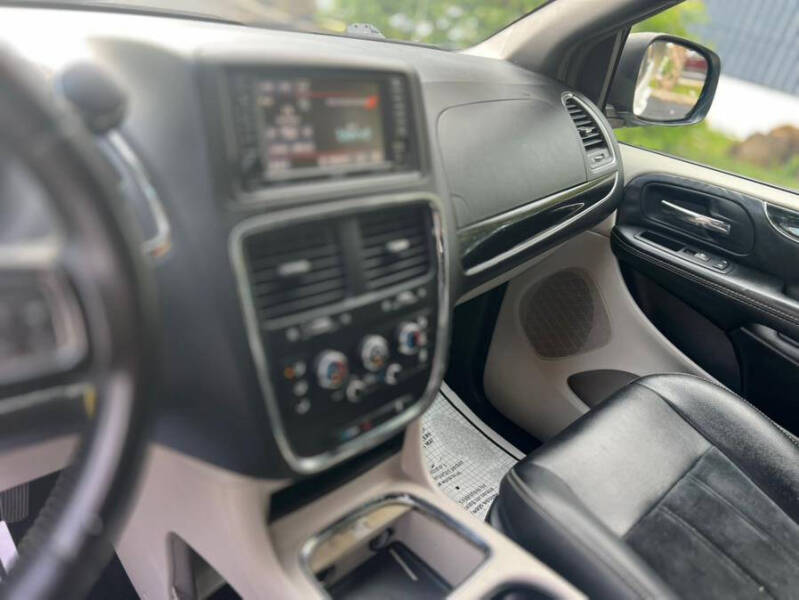 2017 Dodge Grand Caravan SXT