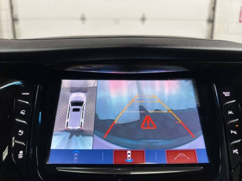 2018 Cadillac Escalade Luxury