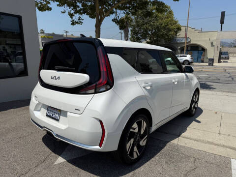 2023 Kia Soul GT-Line