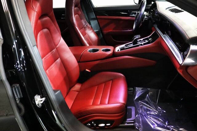 2018 Porsche Panamera 4S